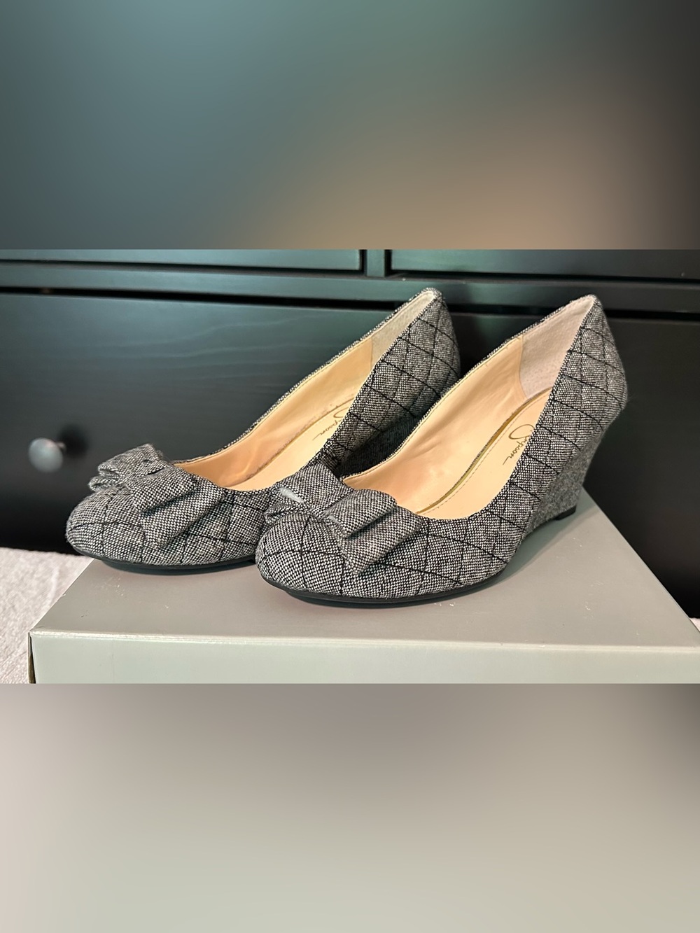 Jessica Simpson Black and White Tweed Bow Wedges